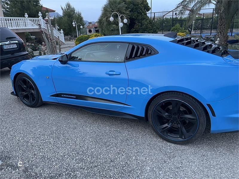 Usado Chevrolet Camaro 405 CV (297 kW) 2015 Azul Coupe