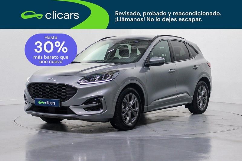Usado Ford Kuga ST-Line 120 CV (88 kW) 2023 Gris / plata SUV