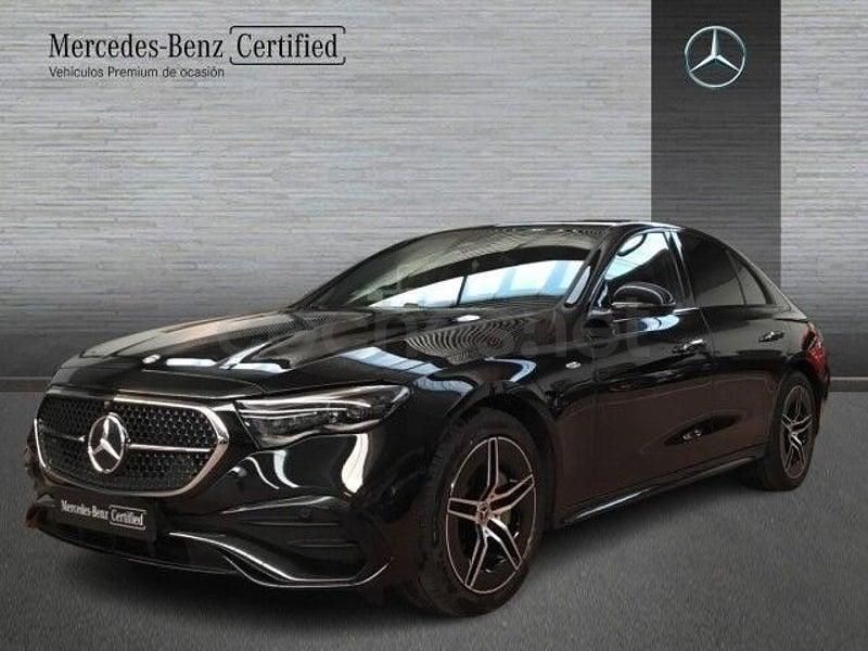 Usado Mercedes E300 313 CV (230 kW) 2025 Negro Berlina