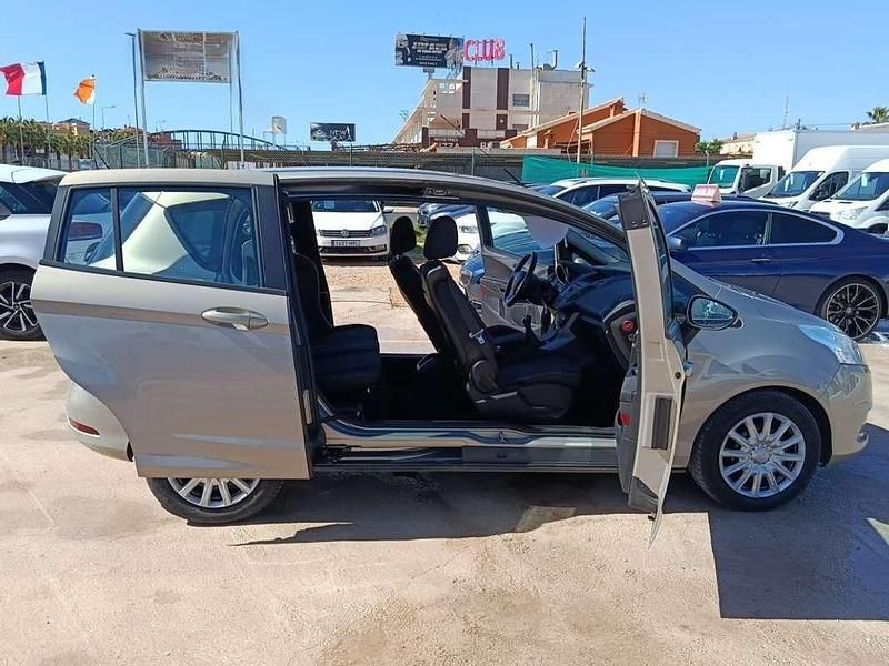 Usado Ford B-MAX Trend 75 CV (55 kW) 2012 Marrón Monovolumen