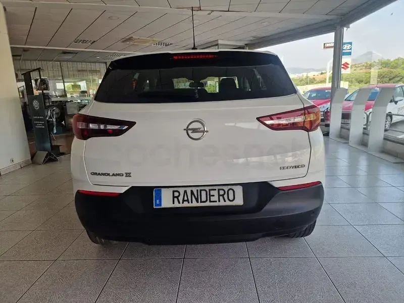 Usado Opel Grandland X Edition 131 CV (96 kW) 2021 Blanco SUV