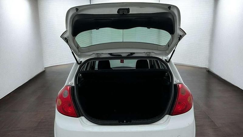 Usado Kia Ceed 109 CV (80 kW) 2008 Blanco Utilitario