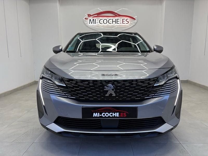 Usado Peugeot 3008 Active 130 CV (95 kW) 2022 Gris / plata SUV