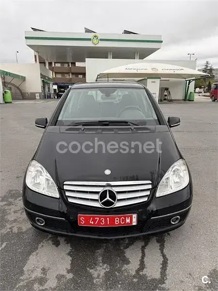 Usado Mercedes A200 Avantgarde 140 CV (102 kW) 2011 Negro Utilitario