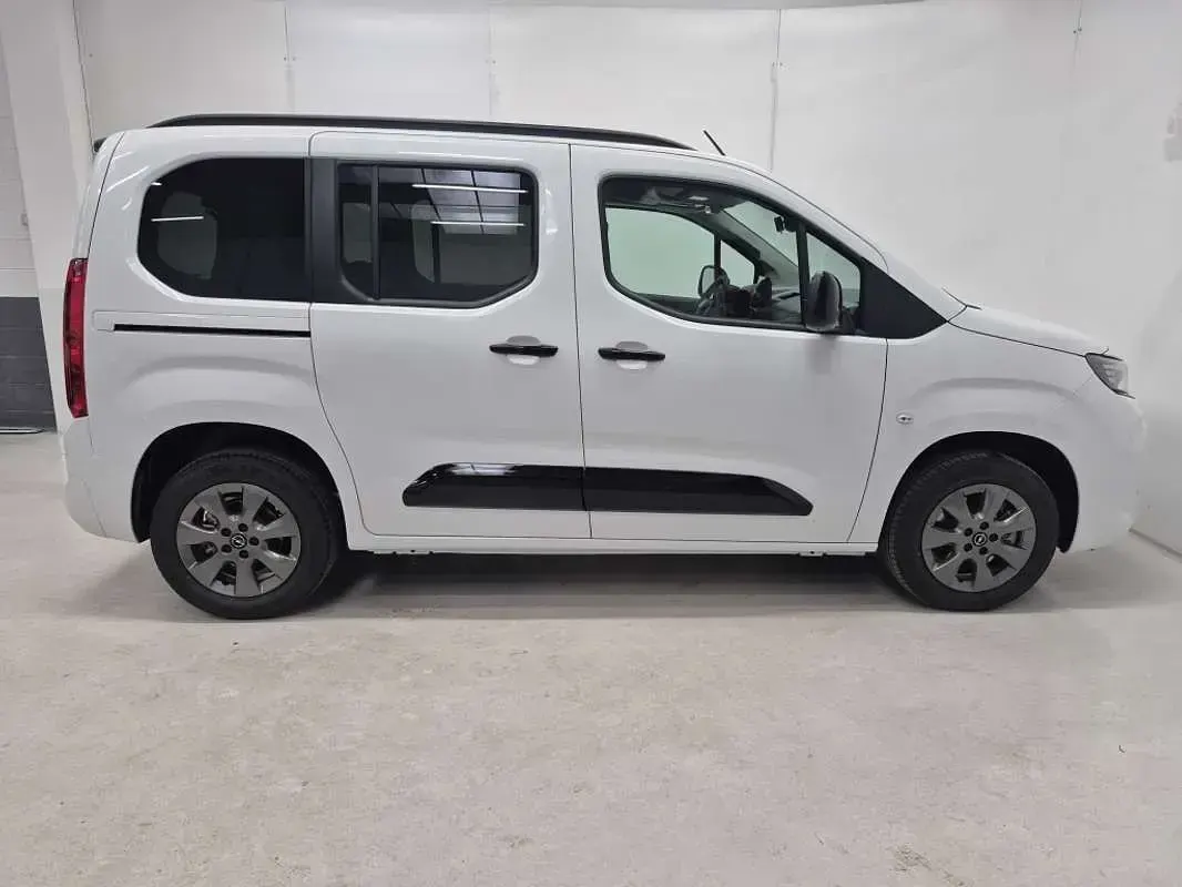Nuevo Opel Combo S 131 CV (96 kW) 2026 Blanco Monovolumen