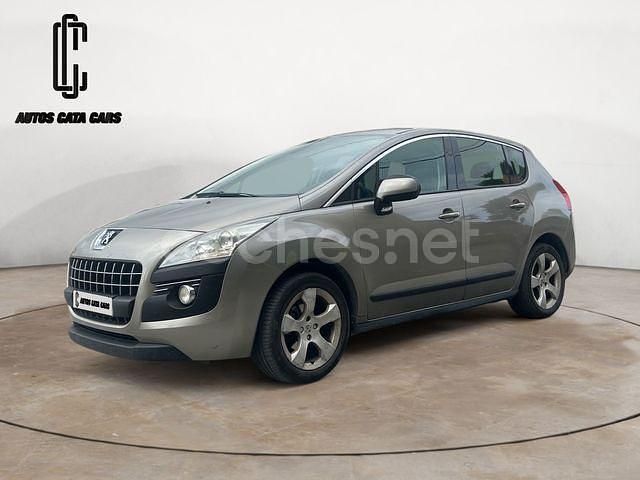 Usado Peugeot 3008 Premium 110 CV (80 kW) 2009 Gris / plata Berlina