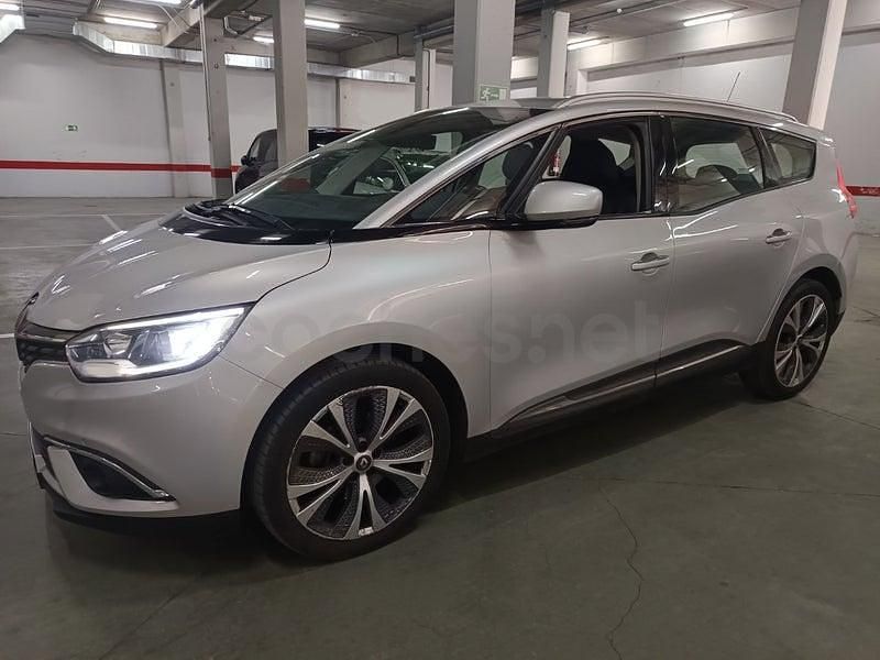 Usado Renault Grand Scénic IV Zen 130 CV (95 kW) 2017 Gris / plata Monovolumen