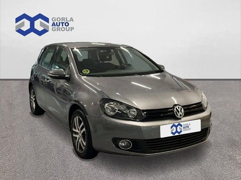 Usado VW Golf VI Advance 105 CV (77 kW) 2011 Gris / plata Utilitario