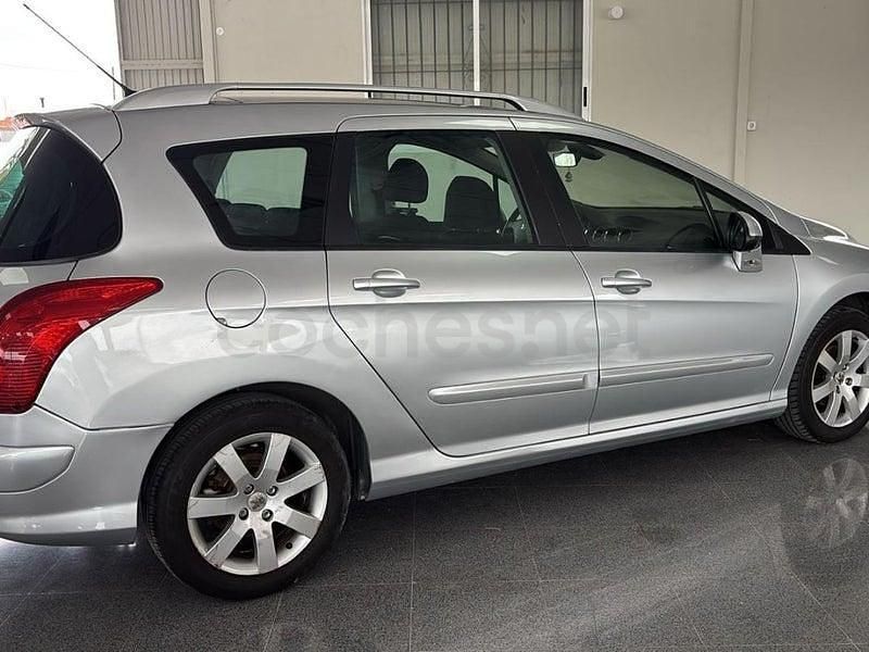 Usado Peugeot 308 SW Premium 110 CV (80 kW) 2009 Gris / plata Familiar