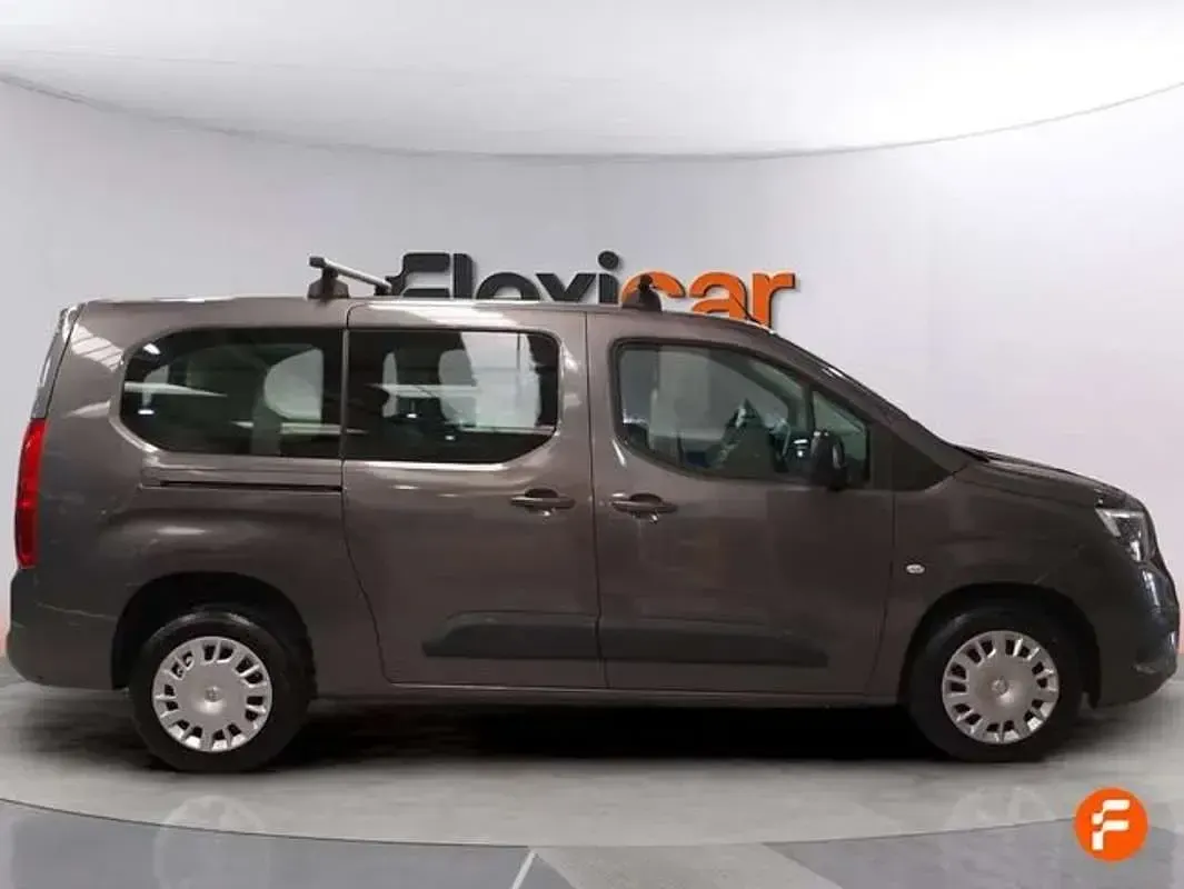 Usado Opel Combo Edition+ 102 CV (75 kW) 2021 Gris Monovolumen