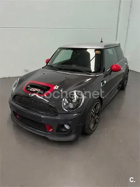 Usado Mini John Cooper Works 211 CV (155 kW) 2013 Gris / plata Utilitario