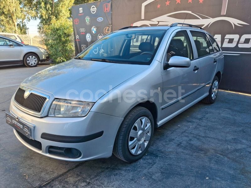 Gris / plata Usado 2007 Skoda Fabia Utilitario | 4690 € (Super precio) - Imagen 1/4