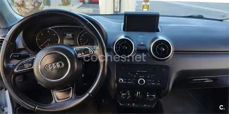 Usado Audi A1 Sportback 90 CV (66 kW) 2014 Blanco Utilitario