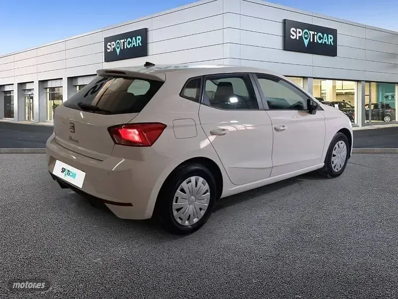 Usado Seat Ibiza Reference 80 CV (58 kW) 2023 Blanco Utilitario