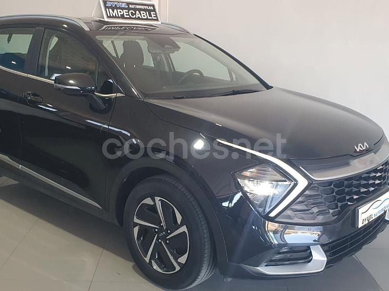 Negro Usado 2023 Kia Sportage SUV | 23.900 € (Precio justo) - Imagen 1/4