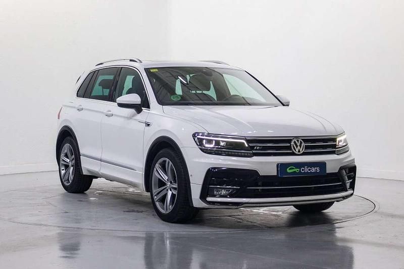 Usado VW Tiguan R-line 150 CV (110 kW) 2020 Blanco SUV