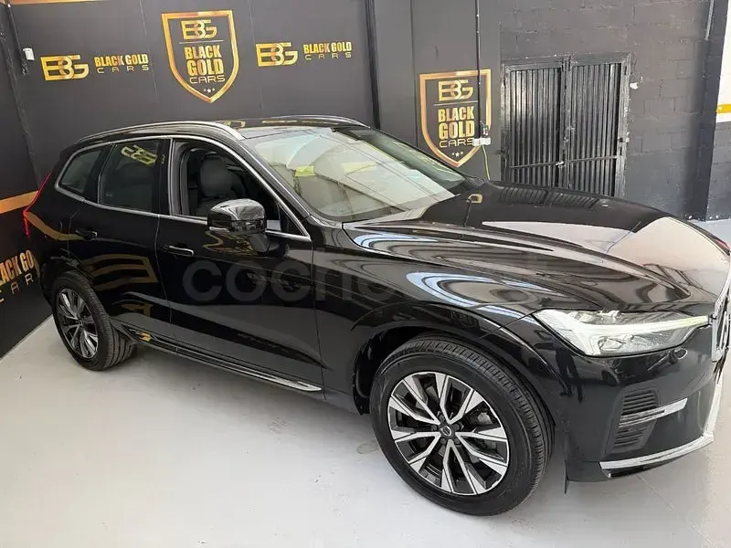 Usado Volvo XC60 Inscription 197 CV (144 kW) 2022 Negro SUV