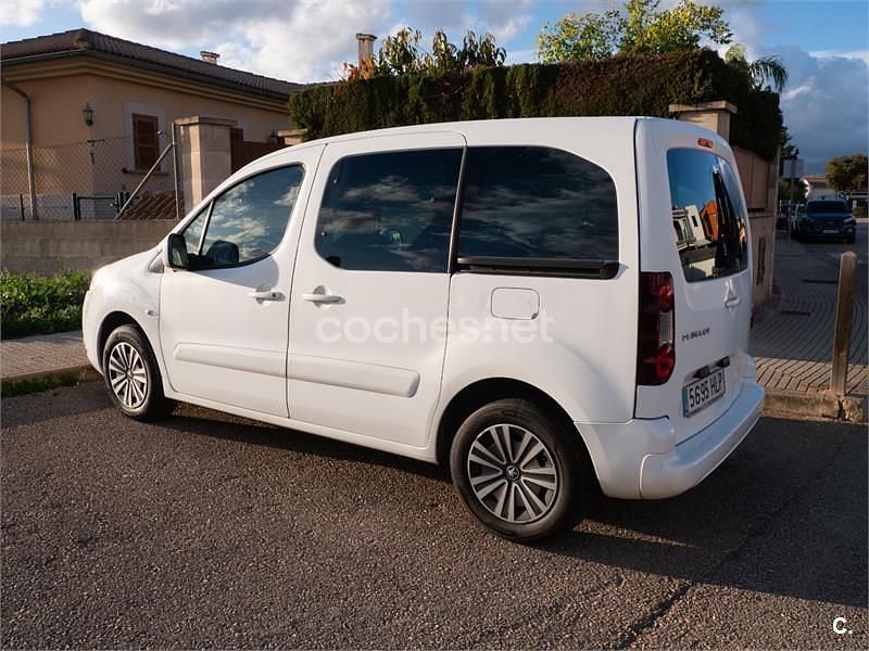 Usado Peugeot Partner Tepee Active 92 CV (67 kW) 2012 Blanco Monovolumen