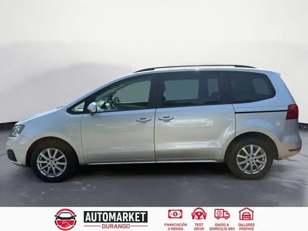Usado Seat Alhambra I-Tech 140 CV (102 kW) 2015 Gris / plata Monovolumen