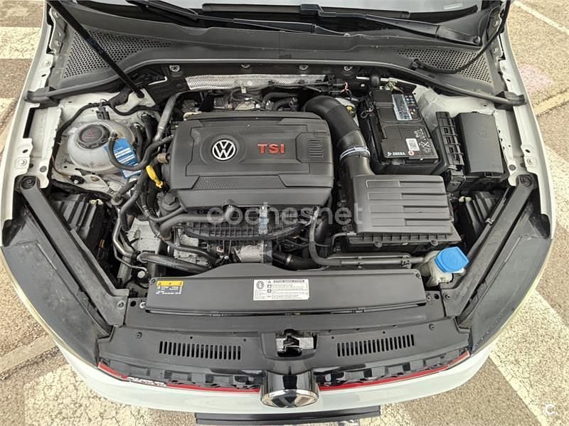 Usado VW Golf VII GTI 245 CV (180 kW) 2019 Blanco Berlina