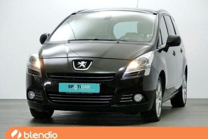 Usado Peugeot 5008 112 CV (82 kW) 2010 Monovolumen