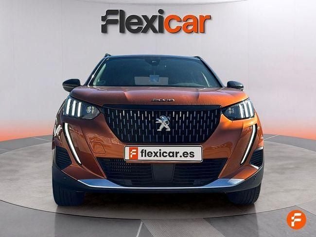Usado Peugeot 2008 GT 130 CV (95 kW) 2023 Naranja SUV