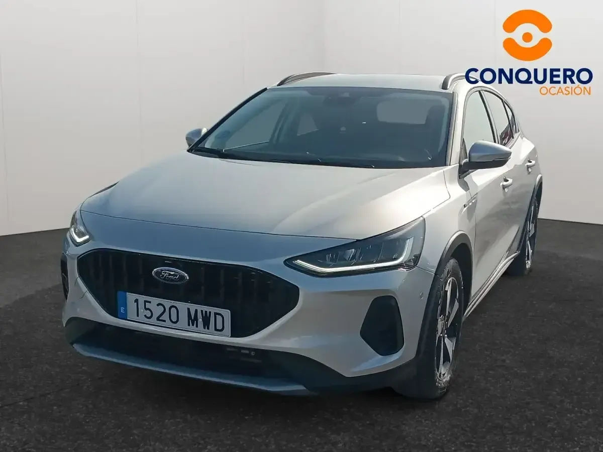 Usado Ford Focus Active 155 CV (114 kW) 2024 Gris / plata Berlina