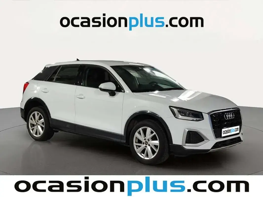 Begagnad Audi Q2 Advanced 150 HK (110 kW) 2023 Vit SUV