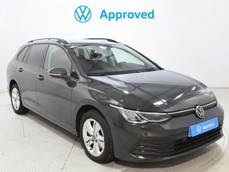 Gris Usado 2022 VW Golf VIII Life Familiar | 19.900 € (Precio justo) - Imagen 1/4