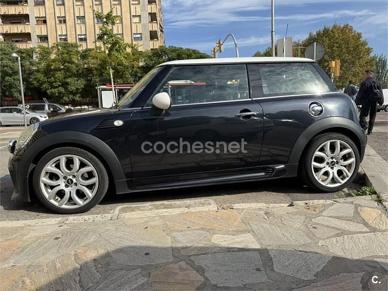 Usado Mini Cooper D 110 CV (80 kW) 2009 Negro Utilitario