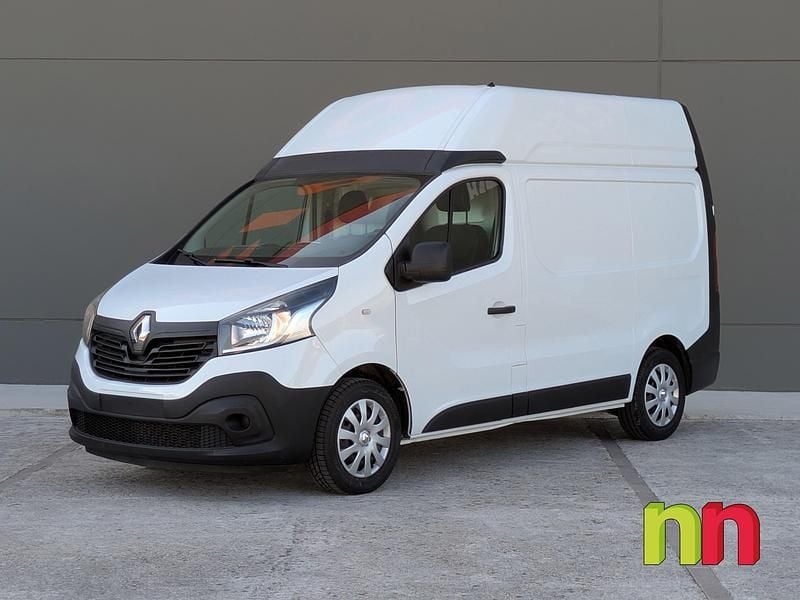 Usado Renault Trafic 145 CV (106 kW) 2021 Blanco Monovolumen