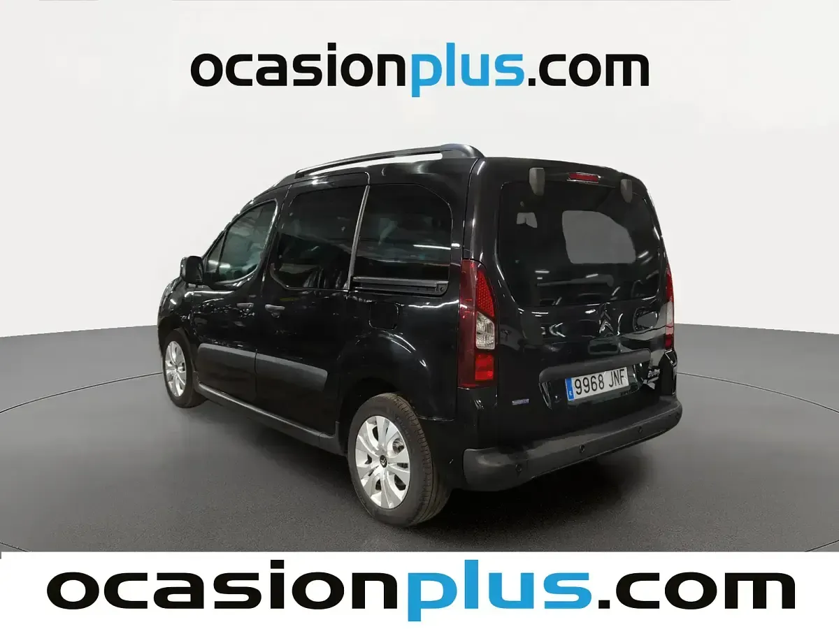 Usado Citroën Berlingo XTR 120 CV (88 kW) 2016 Blanco Monovolumen