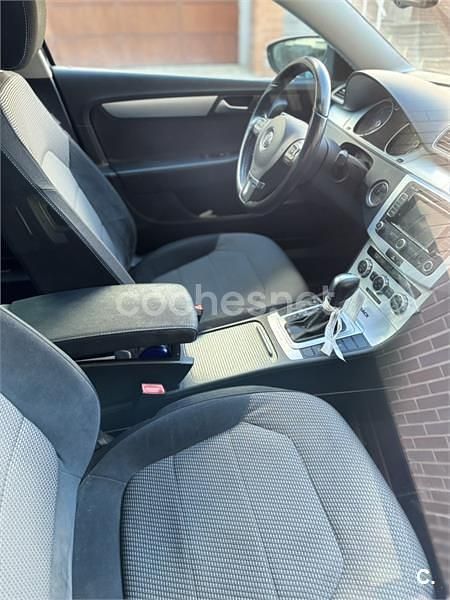 Usado VW Passat Alltrack 177 CV (130 kW) 2014 Negro Familiar