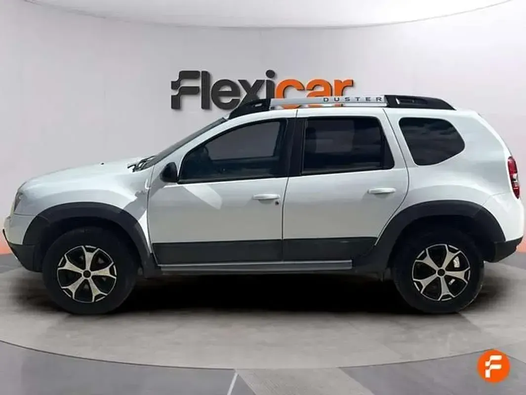 Usado Dacia Duster Ambiance 90 CV (66 kW) 2017 Blanco SUV