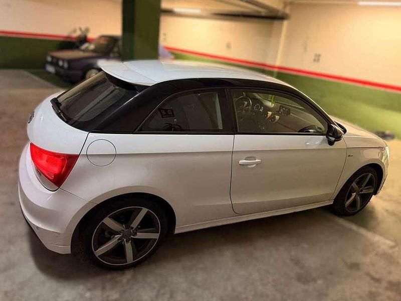 Usado Audi A1 Premium 86 CV (63 kW) 2014 Blanco Utilitario