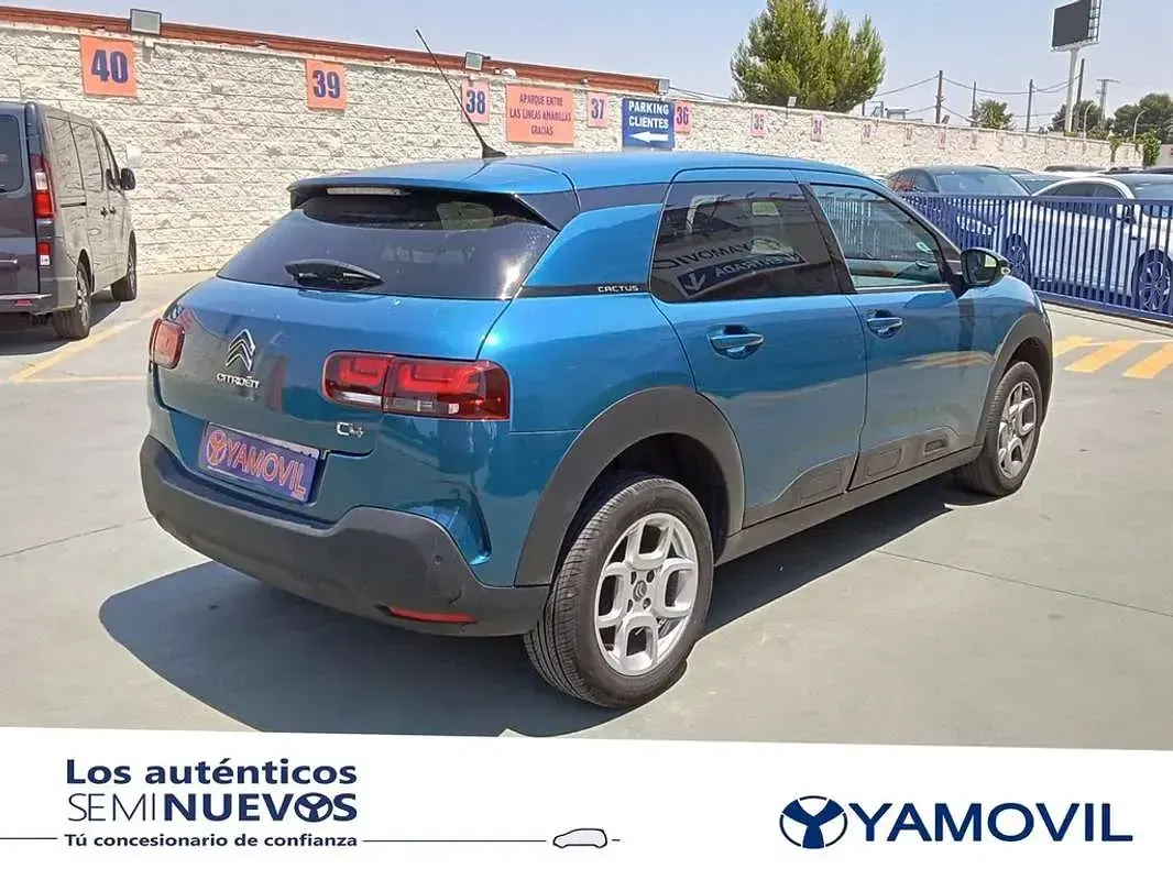 Usado Citroën C4 Cactus Feel 110 CV (80 kW) 2018 Azul Utilitario