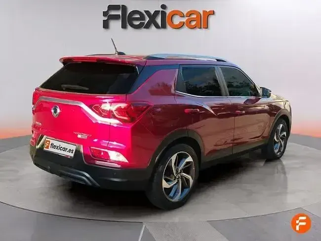 Usado SsangYong Korando 149 CV (109 kW) 2024 Rojo SUV