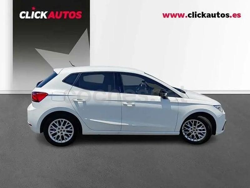 Usado Seat Ibiza FR 115 CV (84 kW) 2025 Blanco Utilitario