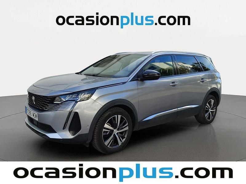 Usado Peugeot 5008 Allure 131 CV (96 kW) 2023 Gris SUV