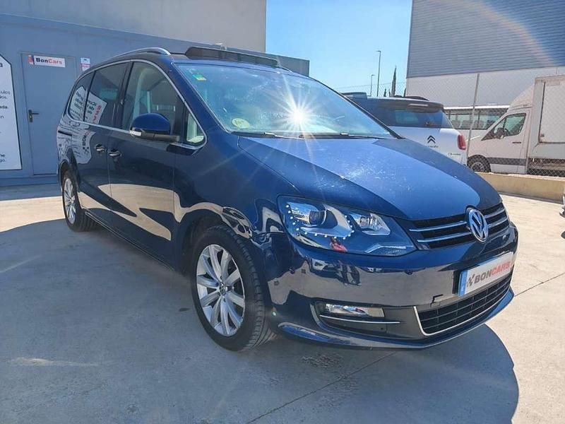 Usado VW Sharan Sport 177 CV (130 kW) 2015 Azul Monovolumen