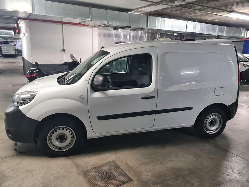 Usado Renault Kangoo 80 CV (58 kW) 2020 Blanco Utilitario