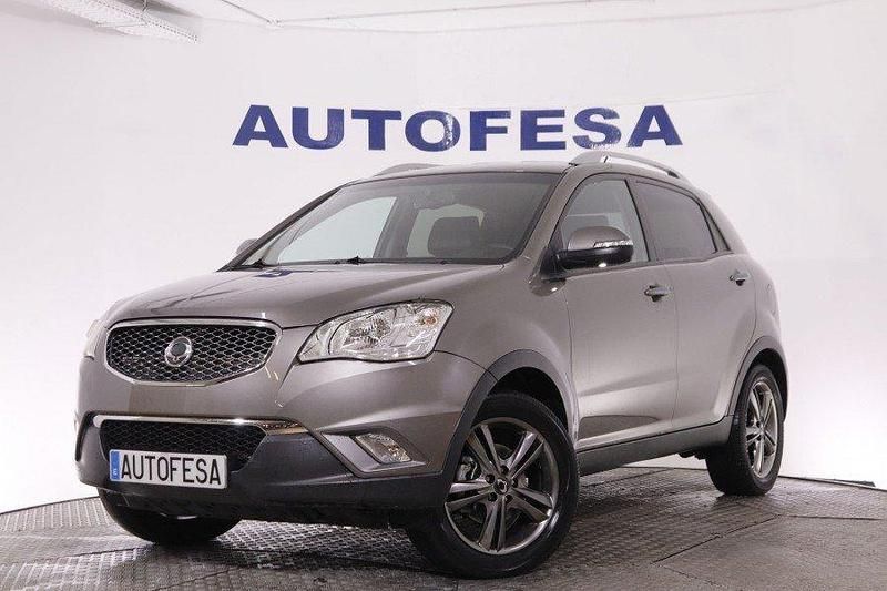 Usado Ssangyong (KGM) Korando Limited 175 CV (128 kW) 2010 Gris SUV