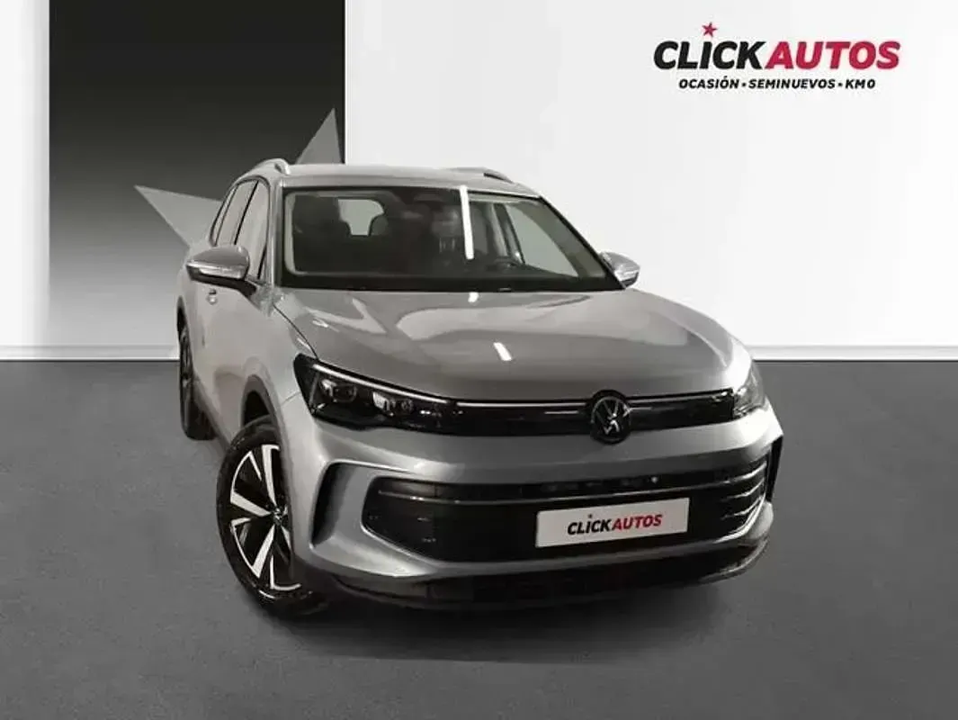 Usado VW Tiguan 151 CV (111 kW) 2025 Plateado SUV