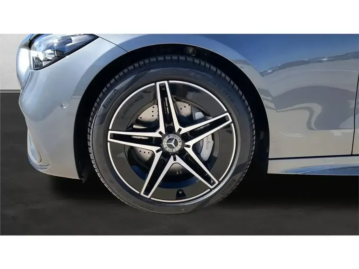 Usado Mercedes C220 197 CV (144 kW) 2025 Gris Berlina
