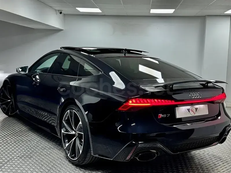 Usado Audi A7 Advanced 600 CV (441 kW) 2023 Negro Berlina