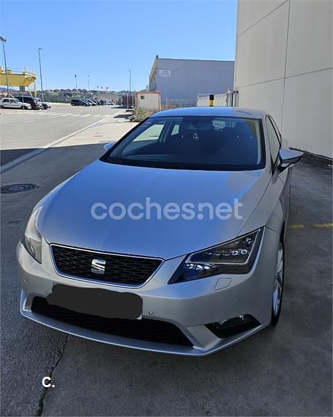 Usado Seat Leon SC Style 150 CV (110 kW) 2015 Gris / plata Utilitario