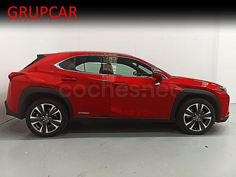 Usado Lexus UX 184 CV (135 kW) 2021 Rojo SUV