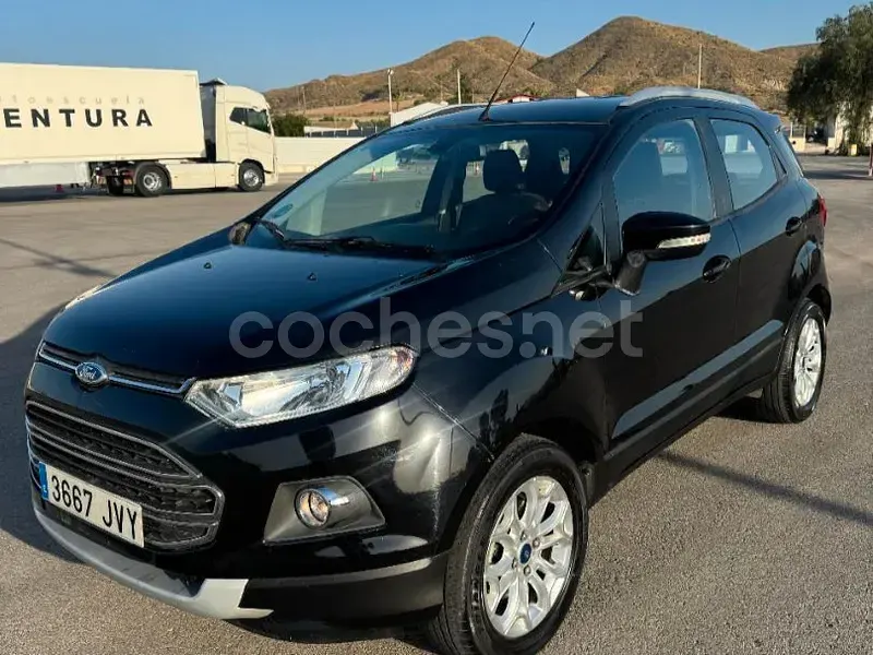 Usado Ford Ecosport Titanium 95 CV (69 kW) 2017 Negro SUV