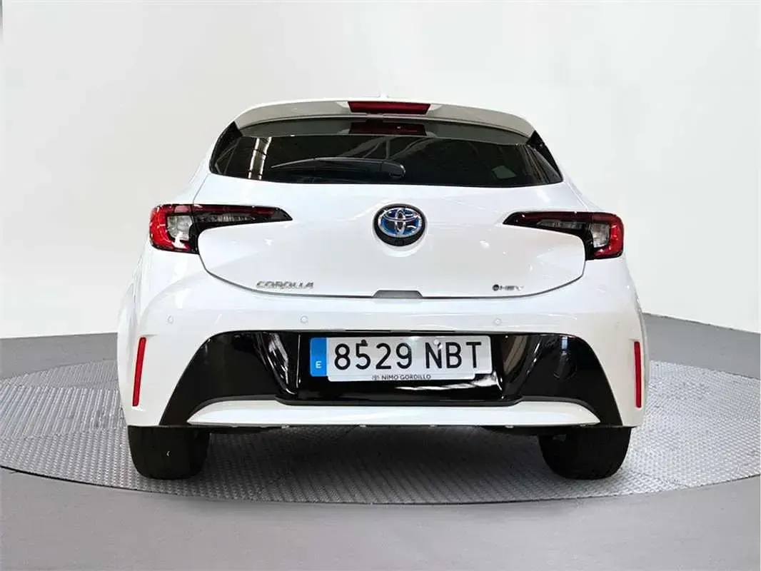 Usado Toyota Corolla Active 140 CV (102 kW) 2025 Utilitario
