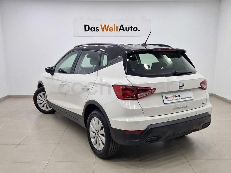 Usado Seat Arona Style 115 CV (84 kW) 2025 Blanco SUV